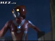 女友跟她的姐妹们在我家大玩Cosplay 最后居然演变成性爱趴