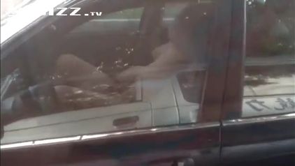 大白天车震好投入旁边站几人拍都无视