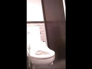 某都市女子医院里的女厕激情偷拍