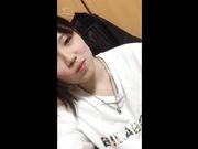 笑容很棒的小美女首次援交口爆吞精还害羞的捂着脸