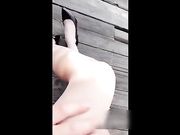 公园晨运跑友路边搭讪漂亮妹子 在树荫下野战 不时有人路过非常刺激