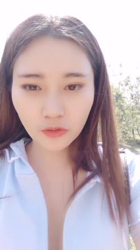 网红刘婷精彩演绎公厕勾引背包男啪啪完后还对着镜子劈腿掰穴自拍