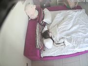 猥琐男调教性感漂亮女友喊爸爸,女不同意被男的用手暴力扣插到高潮