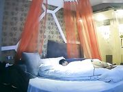 高颜值小清新大学美女和刚认识没多久的帅小伙酒店啪啪时被偷拍,美女被他各种操有点吃不消了!