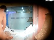 眼镜小胖哥性福啊马尾辫白嫩小女友乖巧温柔细腻的给口活还给毒龙看小胖表情就知道多舒服了啪啪娇喘呻吟好骚的妹子呀