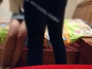 强推 性感肉丝美女宿舍偷情会网友,掰开双腿后入式狂插嫩穴,爽的不要不要的