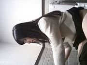 坐盗市最新流出美女如云高级坐厕偷拍025都是年轻嫩妹逼毛性感