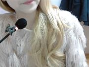 金色头发的韩国小美女性感热舞