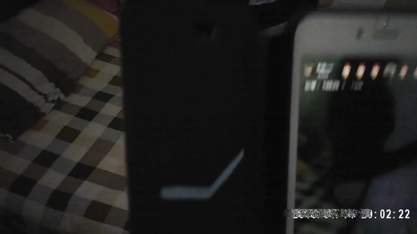 快餐嫖妓达人隐蔽小巷暗藏S情服务长发小姐还挺有气质长的也不错听对话好像还是熟人脱光口活啪啪干出呻吟声