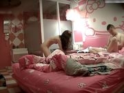 豪华酒店超性感白嫩美女与男友和他朋友旅游商量后让他朋友操了一次!