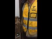 外卖小哥被要求满足客户的性欲望