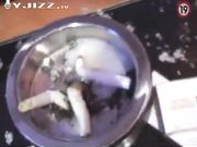 极品美女穿红内裤跟大屌男友打炮 最后被深喉口爆