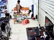 济南夫妻出租房打炮被偷拍