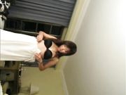 白嫩爆乳小姨子舔得我好舒服 情不自禁她內射了