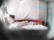 温馨主题宾馆年轻情侣开房造爱各种啪啪床上干到沙发上打了N炮干的妹纸淫叫不止胡言乱语