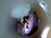 校园附近商务宾馆大学生小情侣开房做爱长发娇小苗条女友又嗲又听话屁股很翘口交温柔细腻