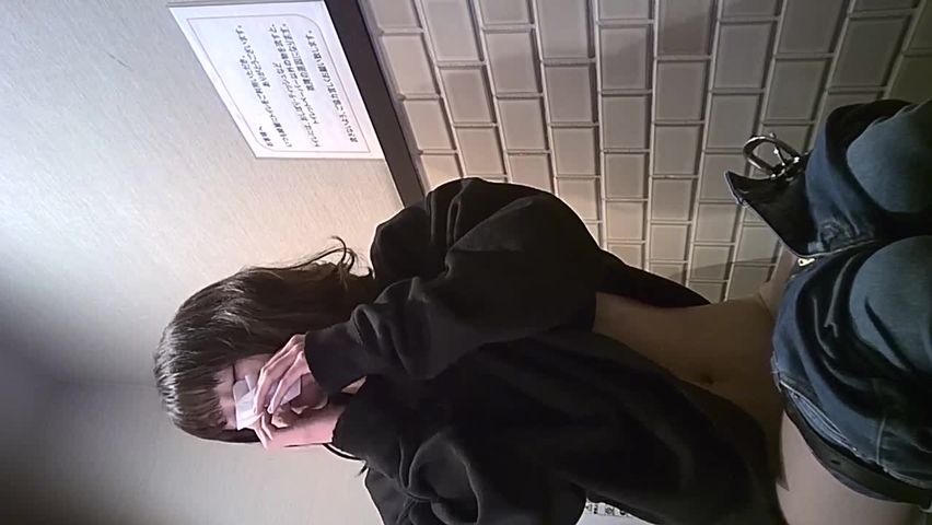 美女如云咖啡店偷拍多位气质美眉方便阴毛一个比一个性感红毛衣的姑娘太漂亮了