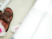 饥渴姐妹花露脸3P，激情口交自慰，主动骑乘猛男，抱着腿晃动，激情抽插浪叫被猛男后入爆草