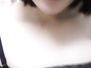 高颜值靓妹朋友圈的秘密第二弹，露脸特写自慰骚逼，不知道哪里来个大哥把她操了，浪叫呻吟不止