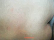 御姐搭上顺风车被老司机下药到矿泉水里 边走边摸拉到偏僻的地方 穿黑丝竟然不穿内裤 肥美BB露出无套内射