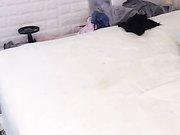 高颜值风骚御姐官方爱爱全露脸直播，性感黑丝情趣内衣诱惑，奶大肤白身材很不错，道具插的骚逼流白浆浪叫