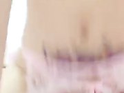 苗条白嫩网红妹粉丝吊带闺房自摸难耐好想要到隔壁房勾引睡觉中的弟弟扒掉内裤主动吃鸡巴被猛操内射对白淫荡