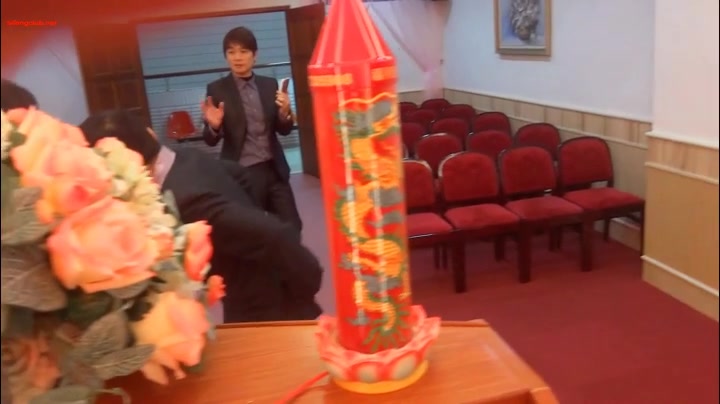 新婚夫妻结婚典礼视频和洞房啪啪啪视频流出新娘长相一般贵在真实