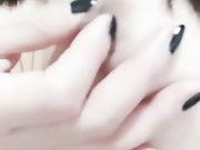 纯情少女骨子里骚，为了生活直播挣外快，露脸激情一多自慰激情插逼，浪叫呻吟想让哥哥干她第七弹