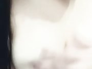 黑丝情趣露脸妍馨的内内，干净的逼逼大白屁股，道具抽插把自己搞喷了，手指奸屁眼，浪叫声让你撸续集