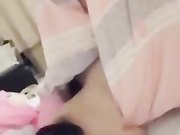 手机直播精品福利之尤物情人激情3P，露脸熟女姐姐跟两个猛男玩直播，激情爆草多姿势嗨皮第二弹