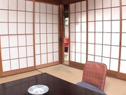 温泉若女将愛咲れいら～ご奉仕フェラ