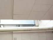 学院女厕偷拍穿靴子的妹子尿尿出来的轨迹像纯爷们