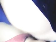 在路边车震趁美女高潮时内射