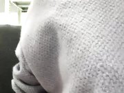 身材苗条小秘书上班时间开直播去厕所尿尿腰细胸大毛毛比较多漏奶漏逼小秀喜欢不要错过