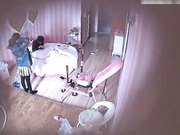 特色宾馆偷拍清纯漂亮大学美女与男友啪啪连干3次