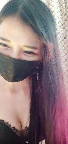 性感长腿女主播丁字裤骚气扭动手指扣逼道具自慰呻吟诱惑