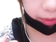 毛多萌妹子椅子上黄瓜自慰高潮出白浆