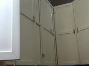 外站流出高校女厕近距离偷拍下课铃响妹子们排队嘘嘘