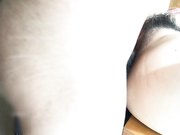 把粉色纹身美乳小情人推倒办公桌上蒙眼狠操