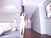 小热巴国模蓝月儿美乳丰臀Q弹欠操