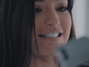 纯纯学生制服美女看着很心动啪啪作品 妹子另一种感官刺激清晰插穴性奋，风情可人美女极品挺有魅力720P高清