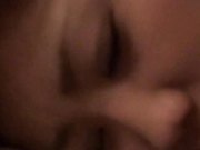 21岁美女初恋被甩酒醉熟睡后被插BB又肥又紧好多水