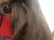 小甜甜勾搭工地看门的大哥玩野战上来就把骚逼丝袜给撕了