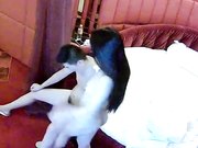 七分裤哥和模特身材女友激情对白清晰呻吟给力