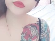 带着面具丰满纹身大屁股美女主播翘屁股漏逼小秀