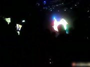 酒吧里面最美最性感的美女叫到酒店多少钱都给就是要调教她