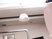 内射超白皙90后嫩妹膝盖就跪红了女人膝盖红就是被干的太爽了