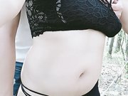 马尾辫斯文眼镜御姐与小伙炮友树林里野战原来是个快枪手