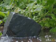 度假时与隔壁男人偷欢的淫妻1