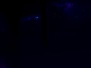 用振动器和男友的大屌享受双重高潮